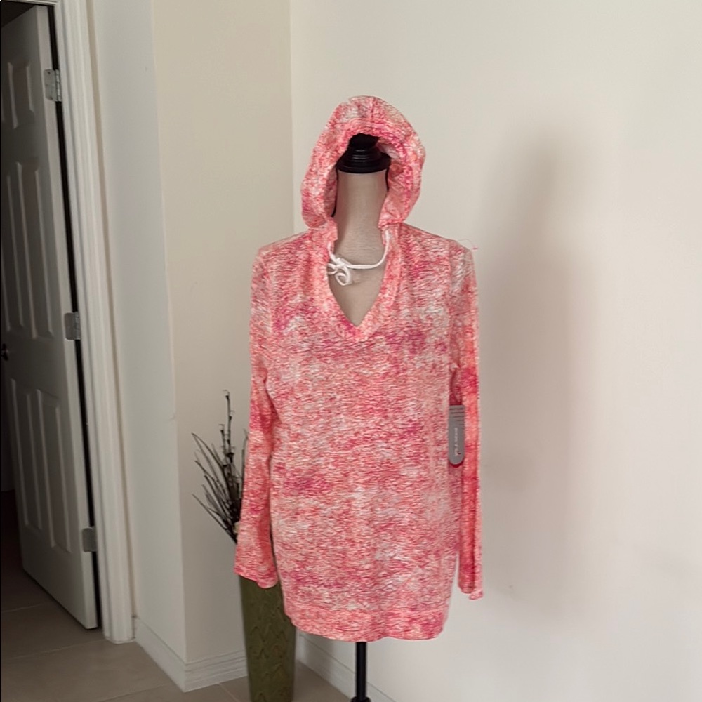 NWT large exertek hooded shirt 790